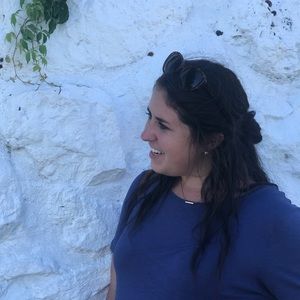 Meet your Posher, Ashley